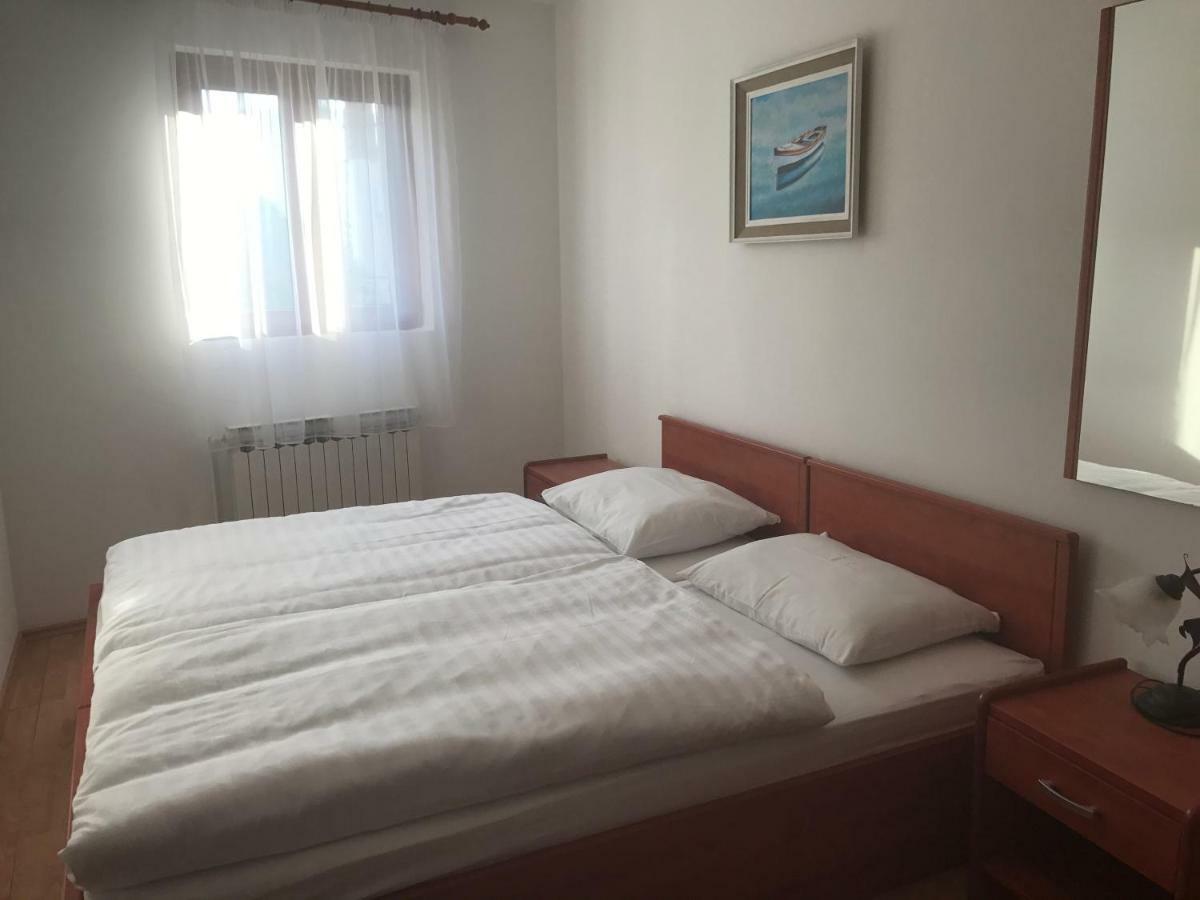 Apartment Pulic Rab Town Eksteriør billede